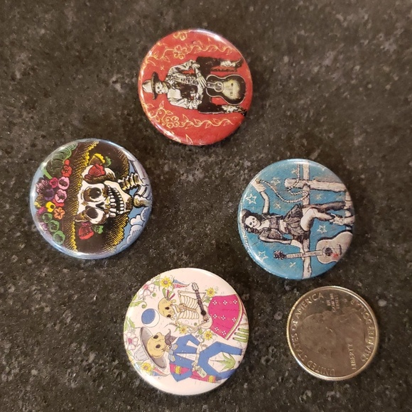 Jewelry - Day of the Dead Dia de los Muertos catrina pins buttons Skulls and Skeletons!
